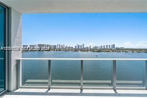 17111 Biscayne Blvd # 1210, North Miami Beach FL 33160 — 35