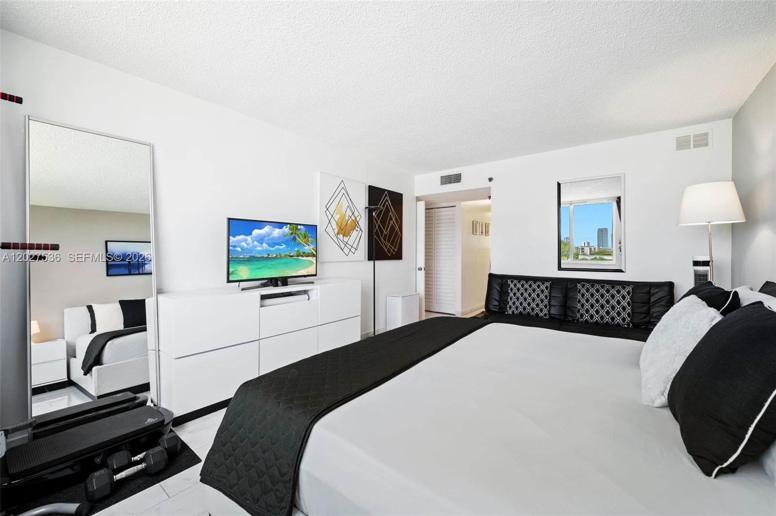 17890 W Dixie Hwy # 603, North Miami Beach FL 33160 — 31