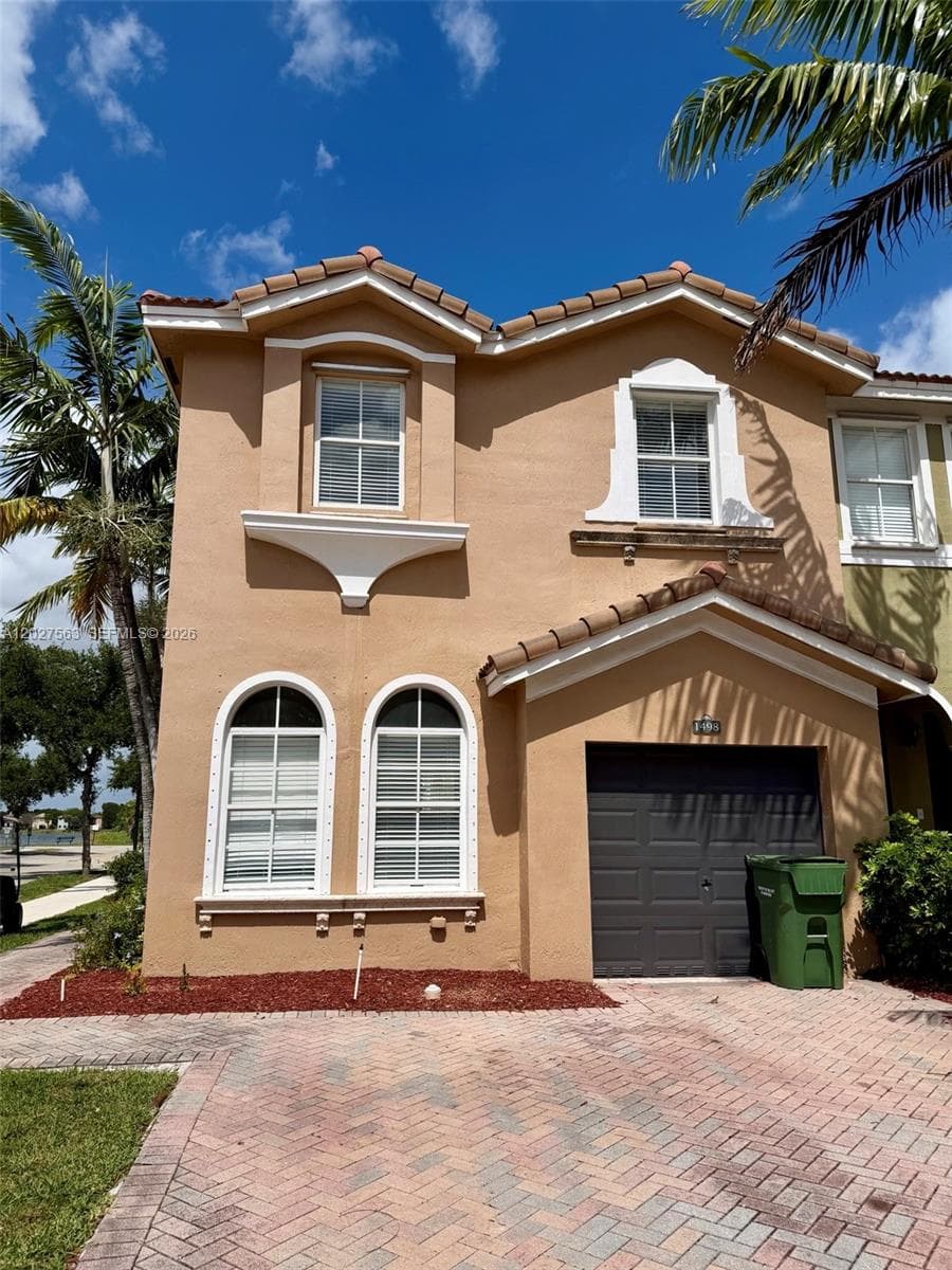 1498 SE 25th Ave, Homestead FL 33035 — 2