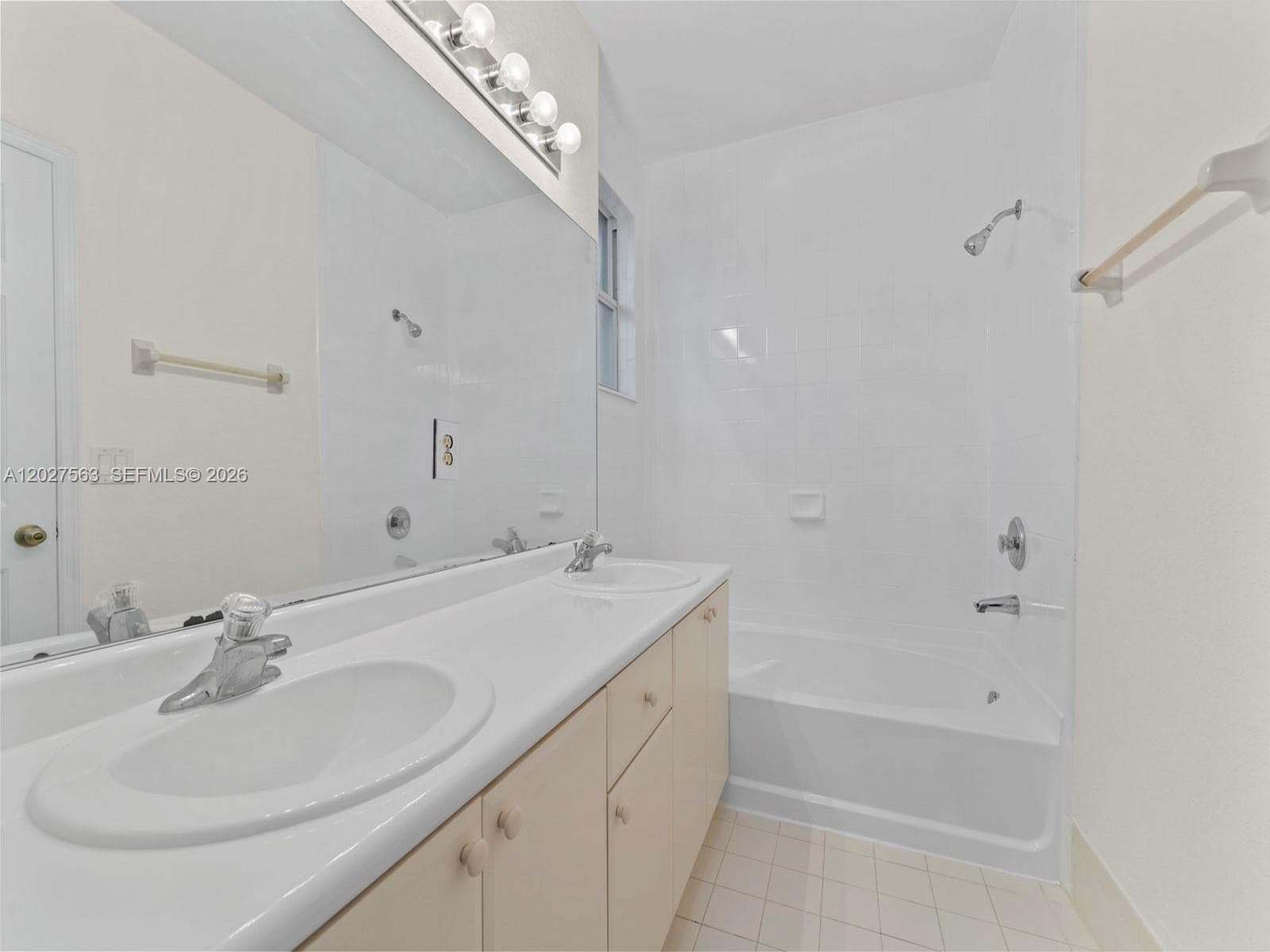 1498 SE 25th Ave, Homestead FL 33035 — 19