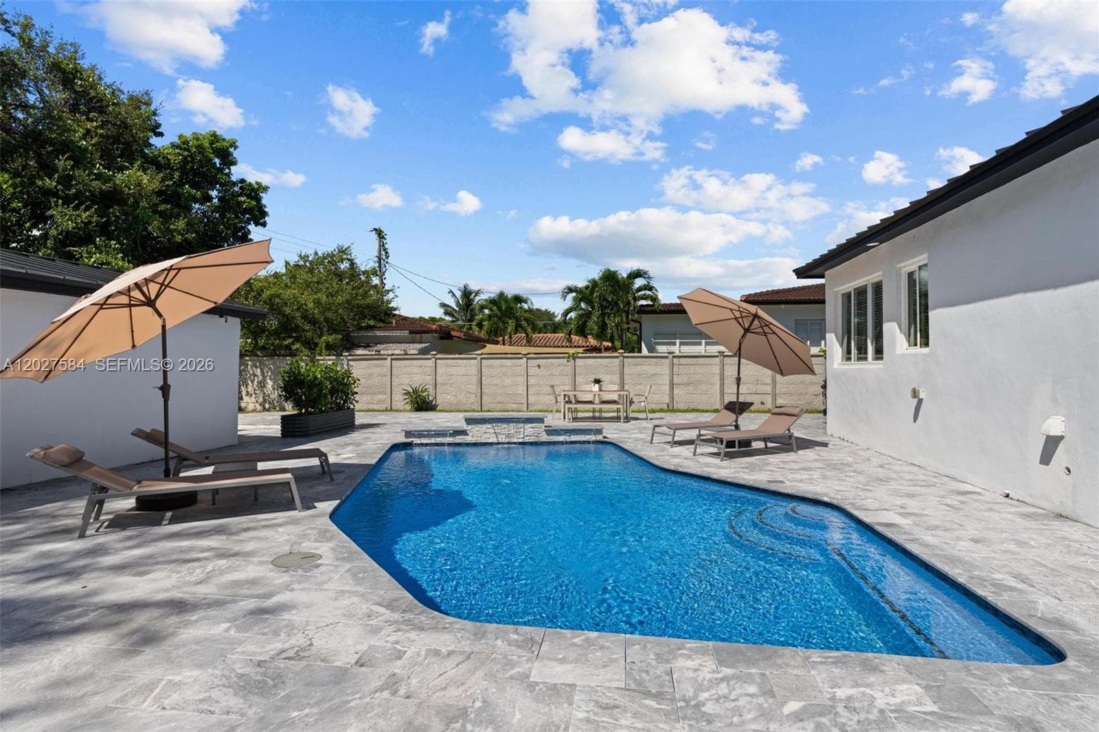 26 NE 88th St, El Portal FL 33138 — 23