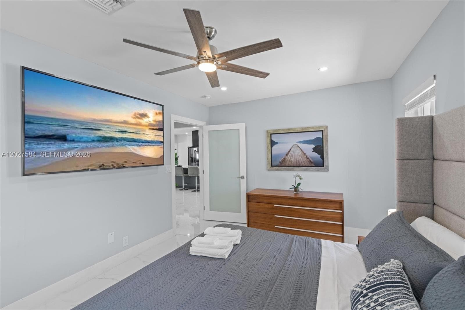 26 NE 88th St, El Portal FL 33138 — 12