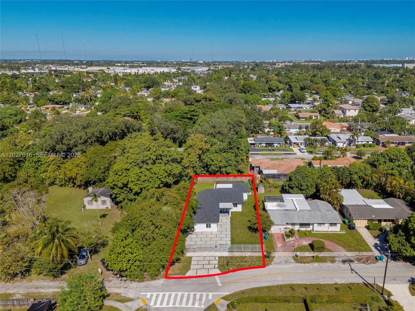 651 NE 172nd St, Miami FL 33162 — 3