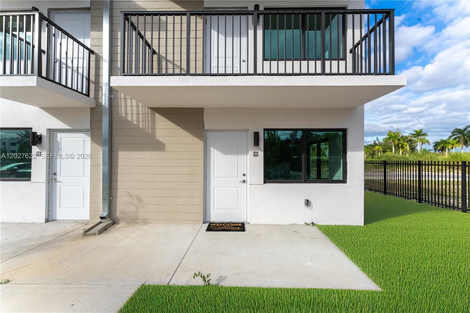 155 NW 160TH ST # 5, North Miami Beach FL 33169 — 2