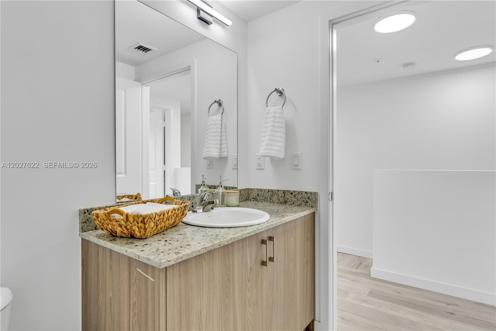 155 NW 160TH ST # 5, North Miami Beach FL 33169 — 20