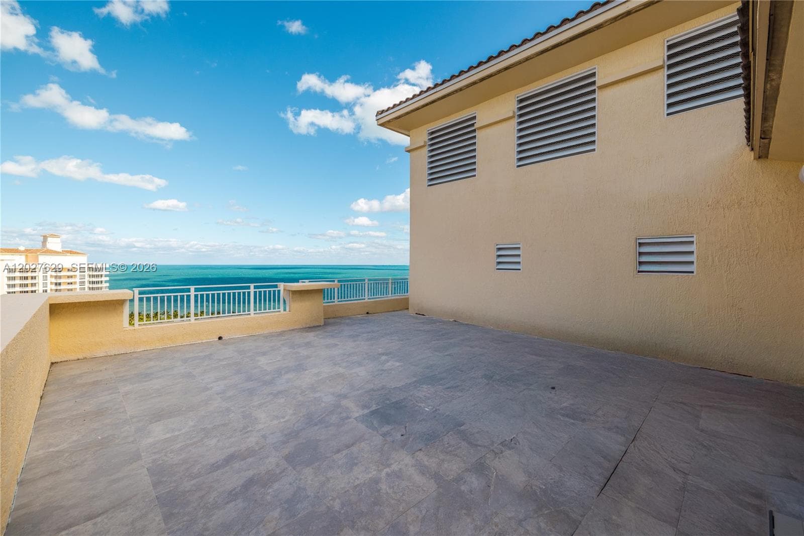 799 Crandon Blvd # 8, Key Biscayne FL 33149 — 32