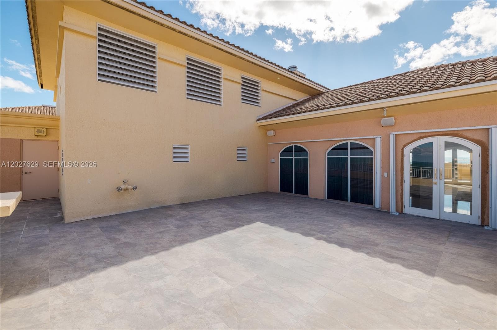 799 Crandon Blvd # 8, Key Biscayne FL 33149 — 33