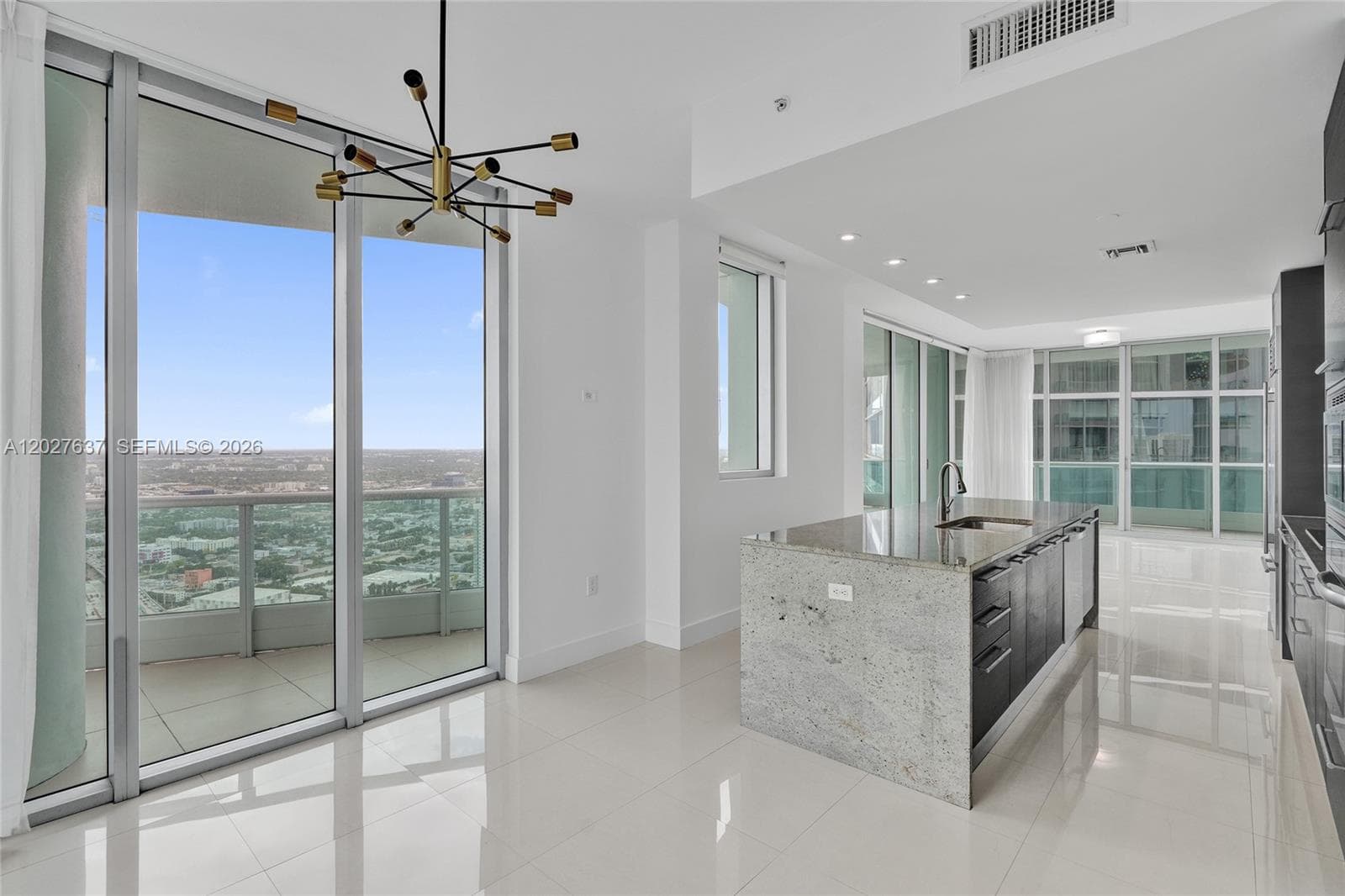 900 Biscayne Blvd # 5412, Miami FL 33132 — 17