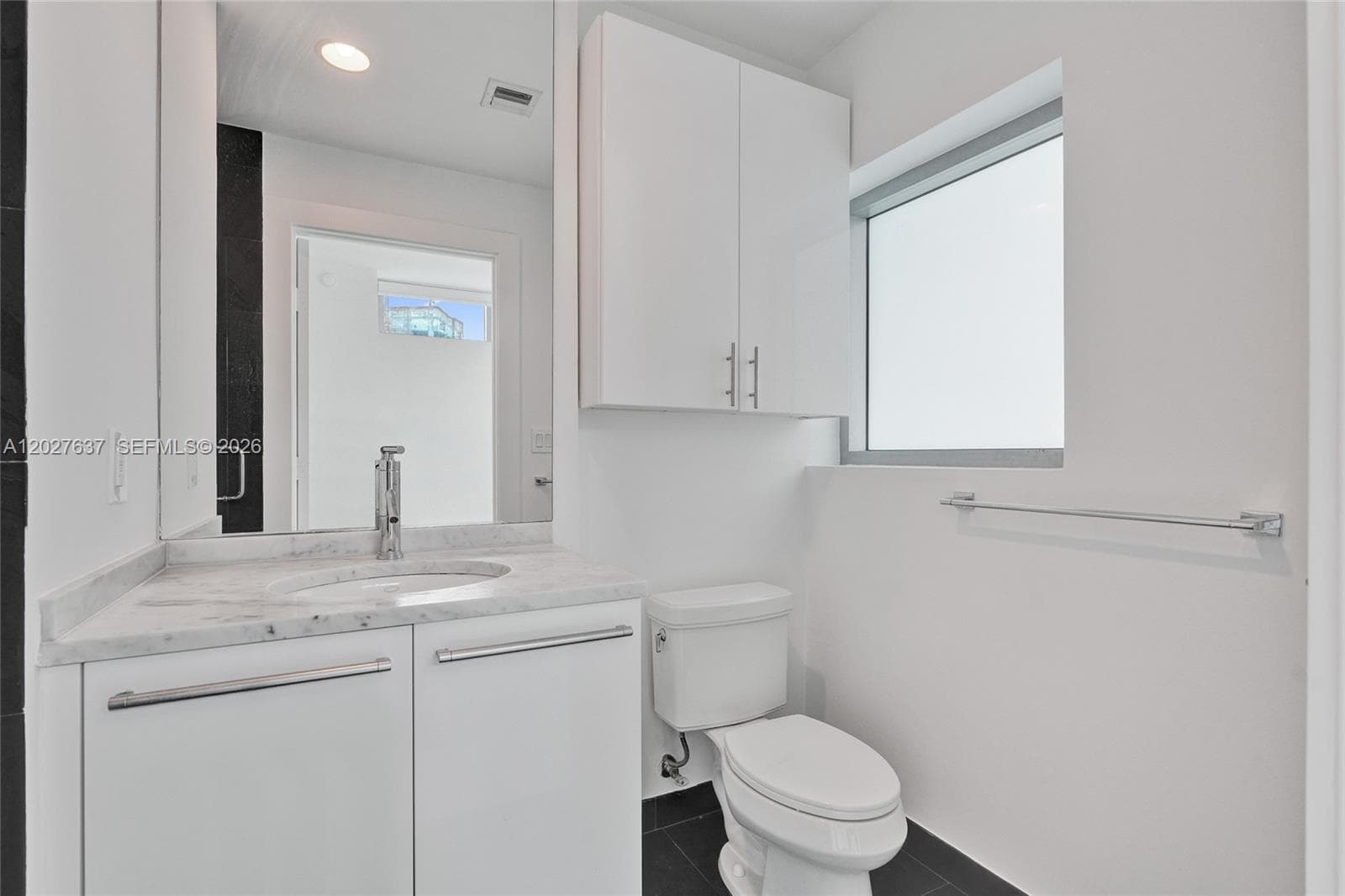 900 Biscayne Blvd # 5412, Miami FL 33132 — 7