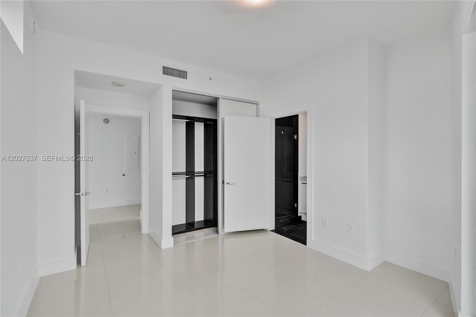 900 Biscayne Blvd # 5412, Miami FL 33132 — 3