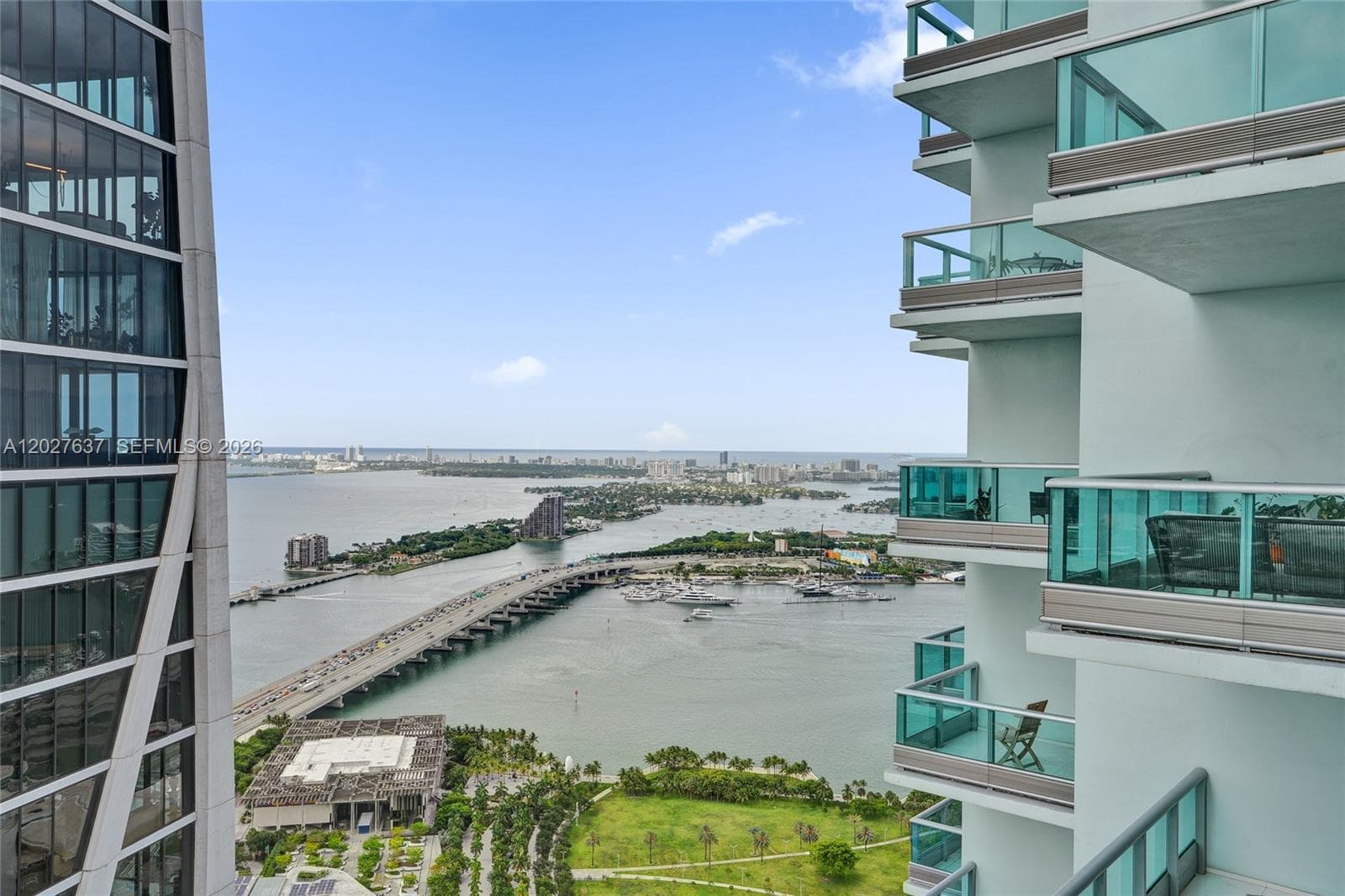 900 Biscayne Blvd # 5412, Miami FL 33132 — 1