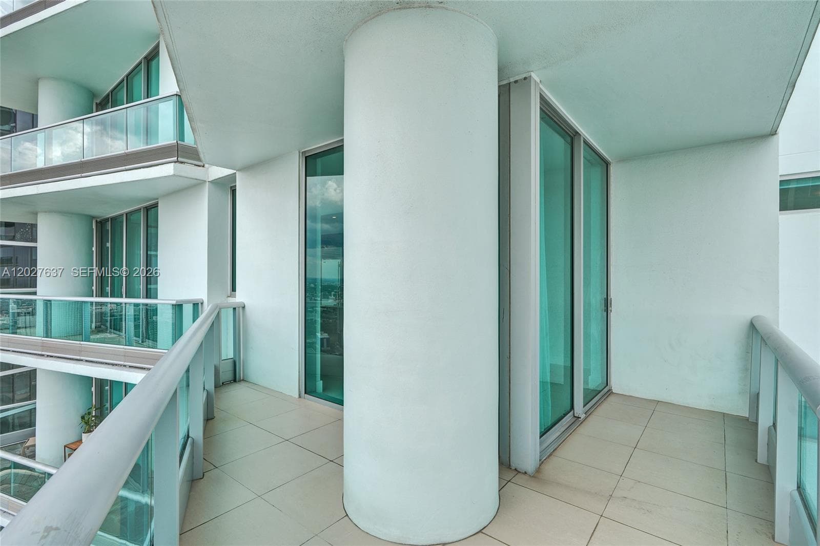 900 Biscayne Blvd # 5412, Miami FL 33132 — 45