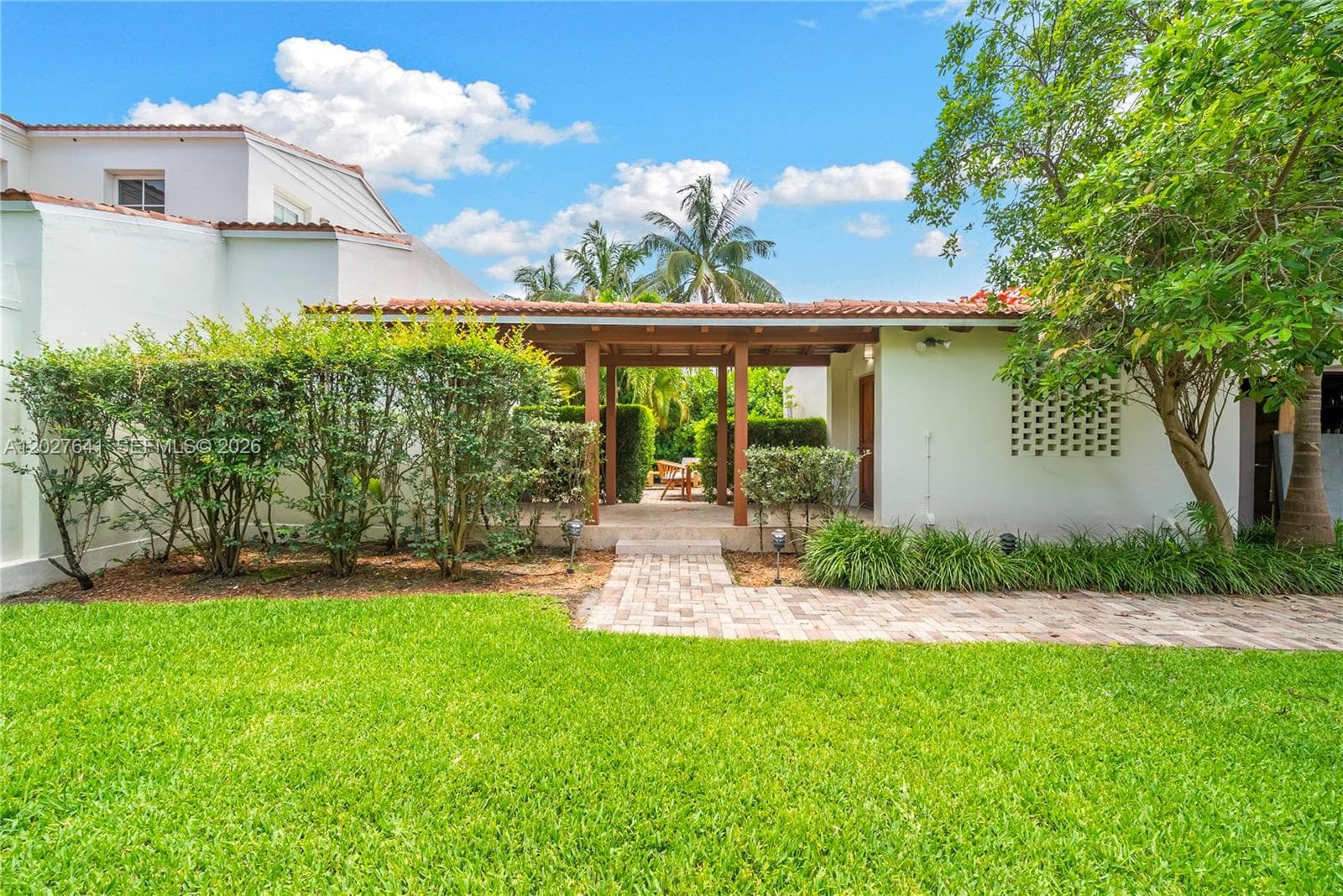 1776 Michigan Ave, Miami Beach FL 33139 — 23