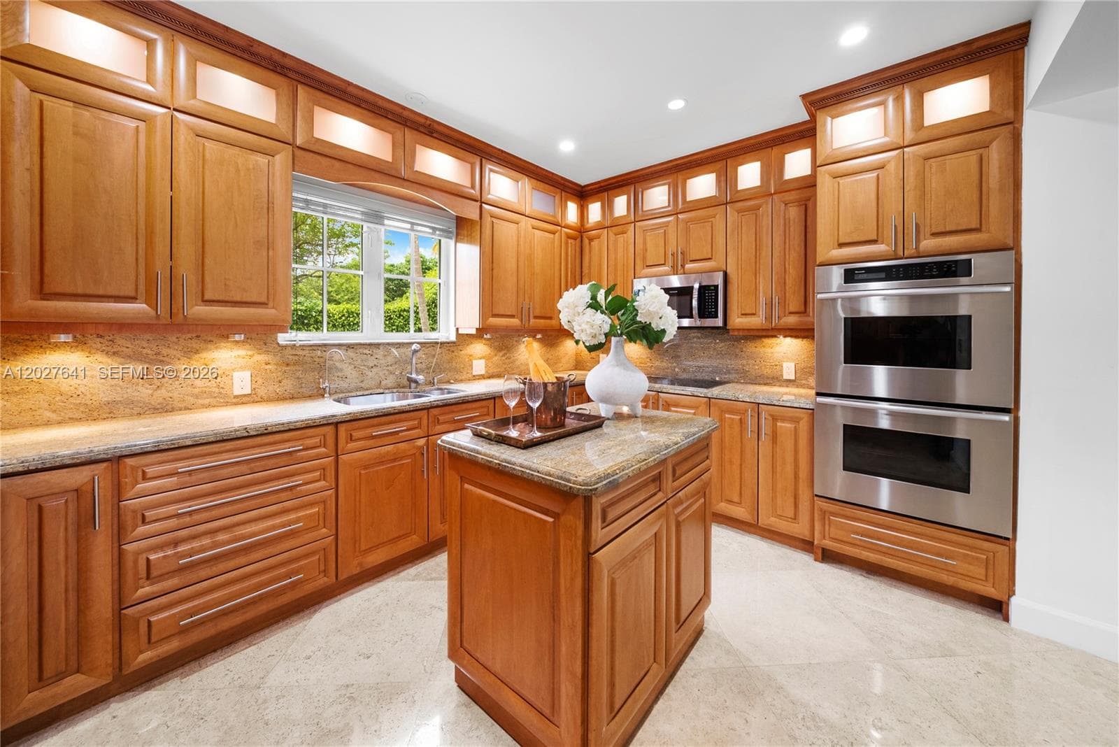 1776 Michigan Ave, Miami Beach FL 33139 — 12