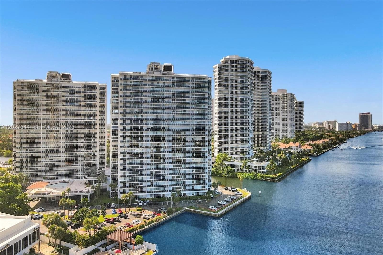 20505 E Country Club Dr # 233, Aventura FL 33180 — 32