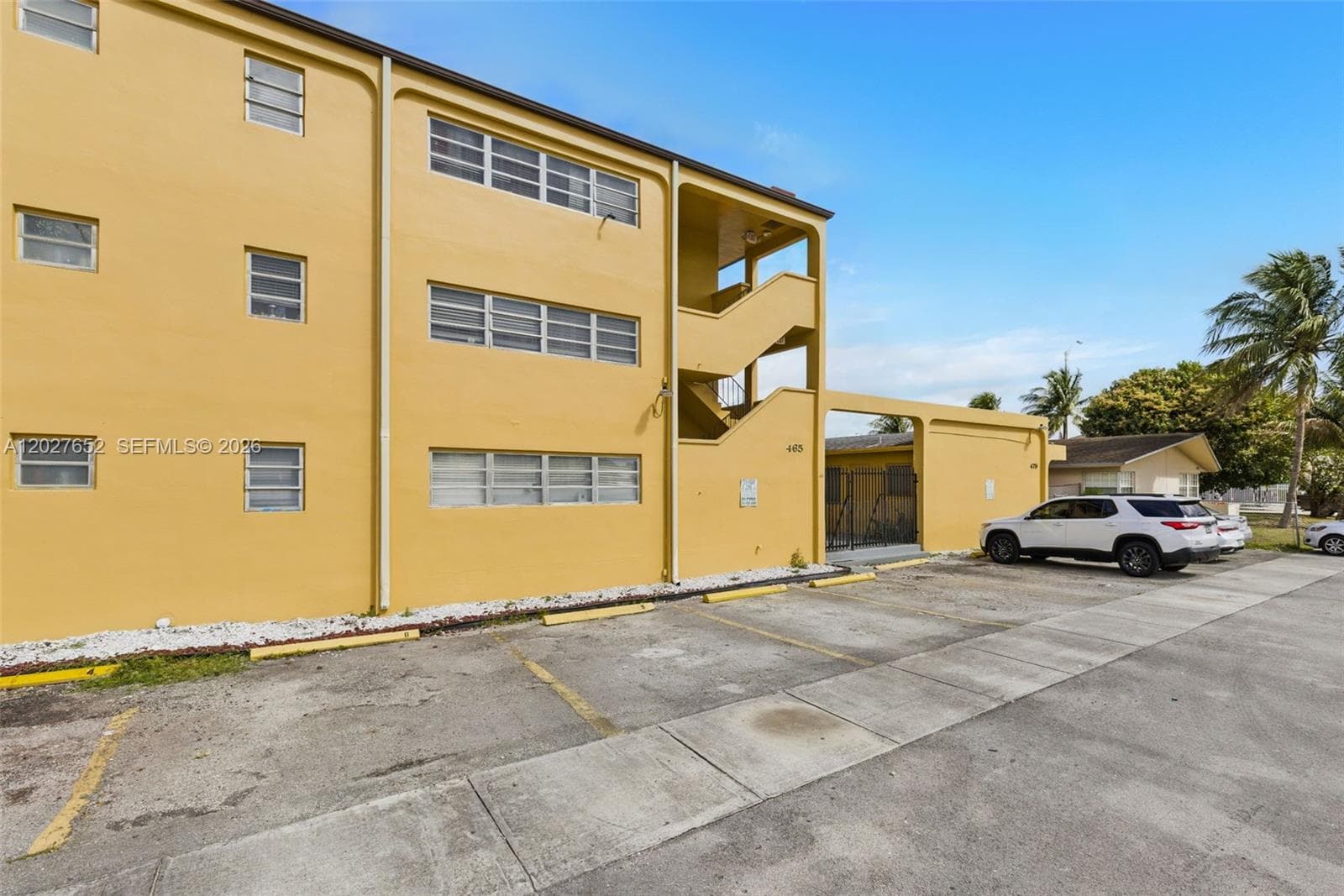465 E 28th St # 12A, Hialeah FL 33013 — 2