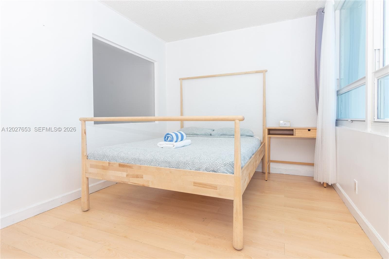 5445 Collins Ave # 1105, Miami Beach FL 33140 — 6