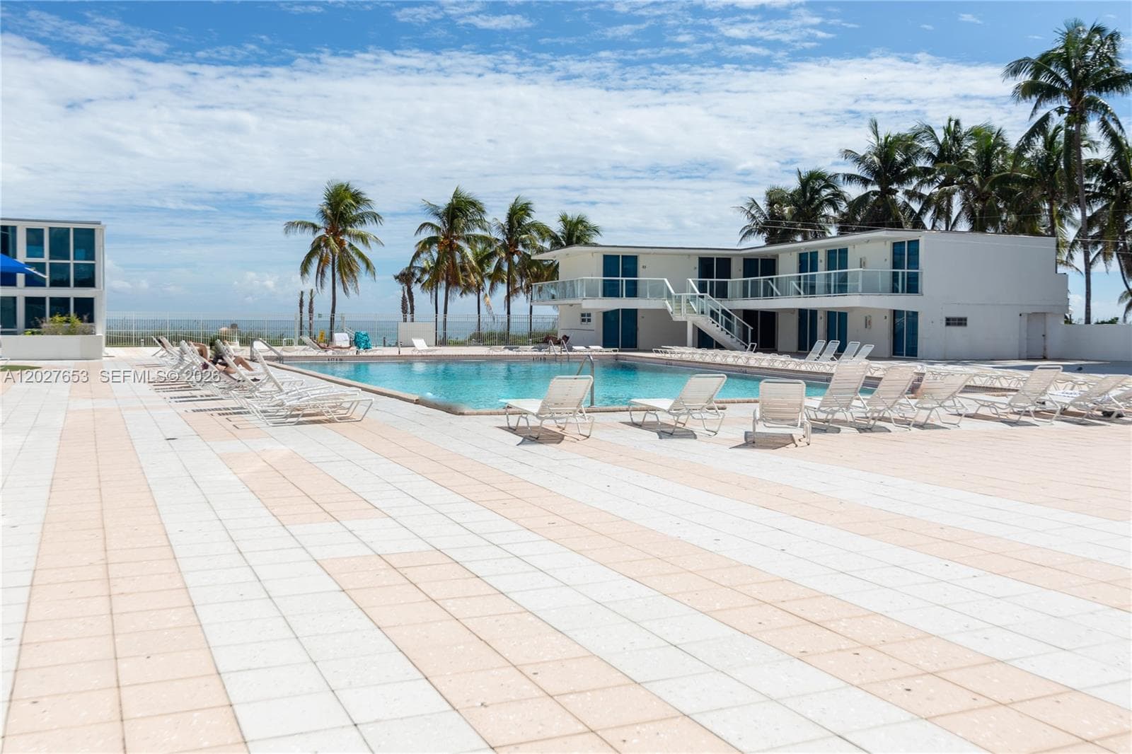 5445 Collins Ave # 1105, Miami Beach FL 33140 — 12