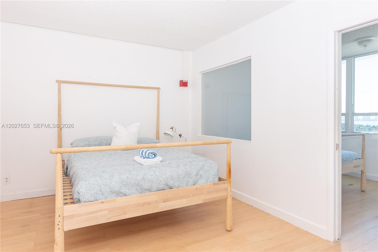 5445 Collins Ave # 1105, Miami Beach FL 33140 — 9