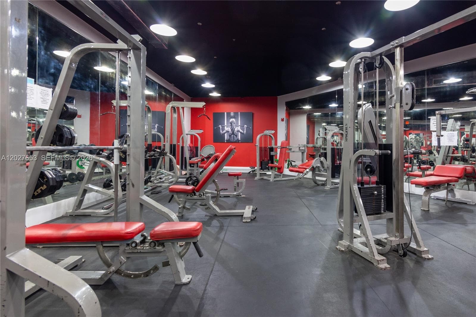 5445 Collins Ave # 1105, Miami Beach FL 33140 — 10