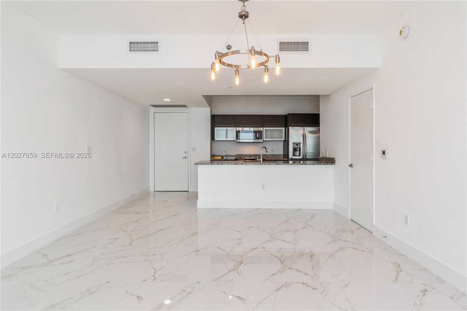 951 Brickell Ave # 3706, Miami FL 33131 — 6