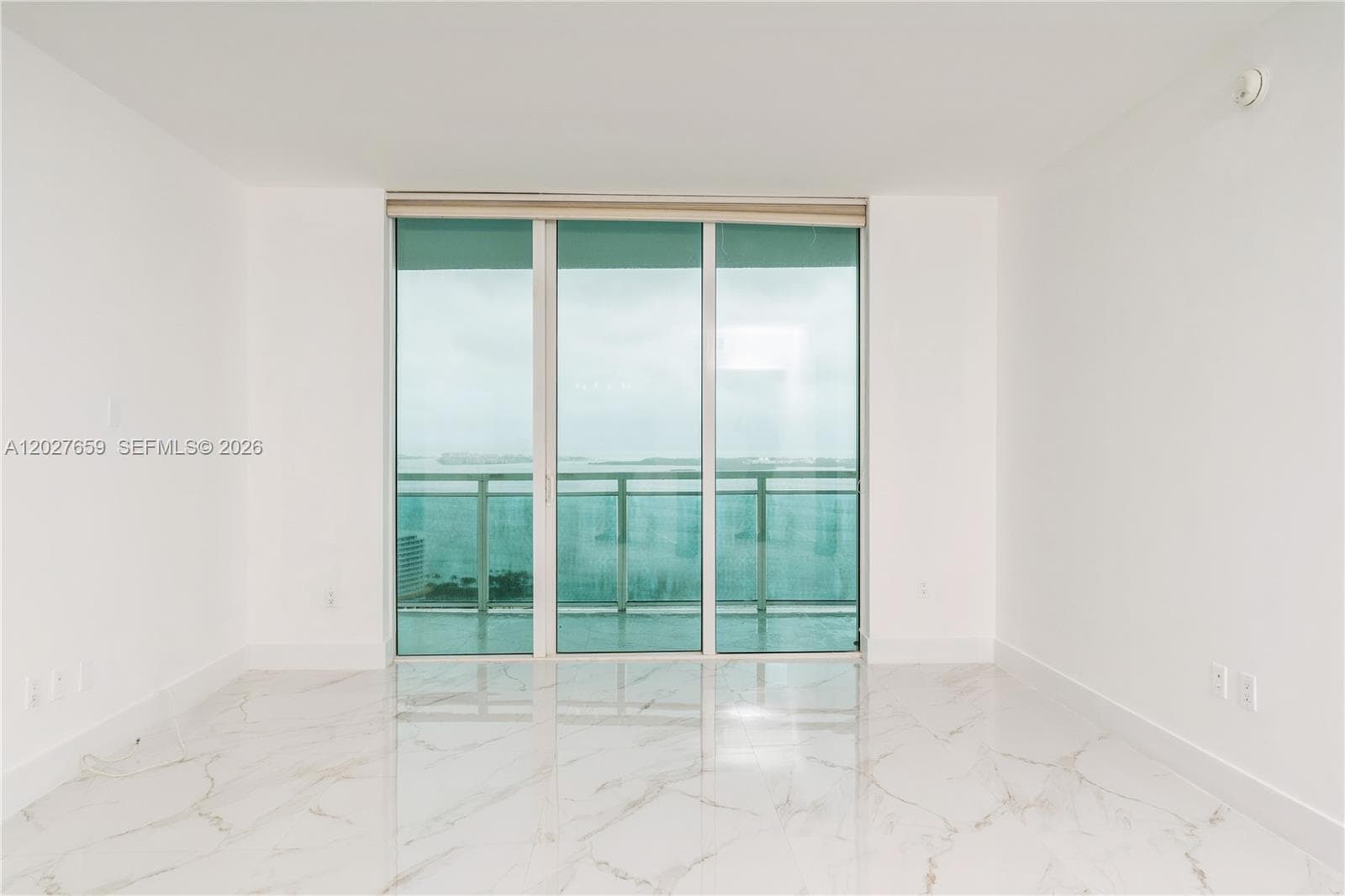 951 Brickell Ave # 3706, Miami FL 33131 — 9