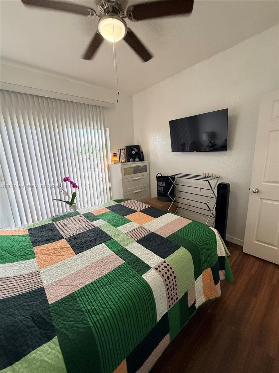340 E 5th St # 202, Hialeah FL 33010 — 37