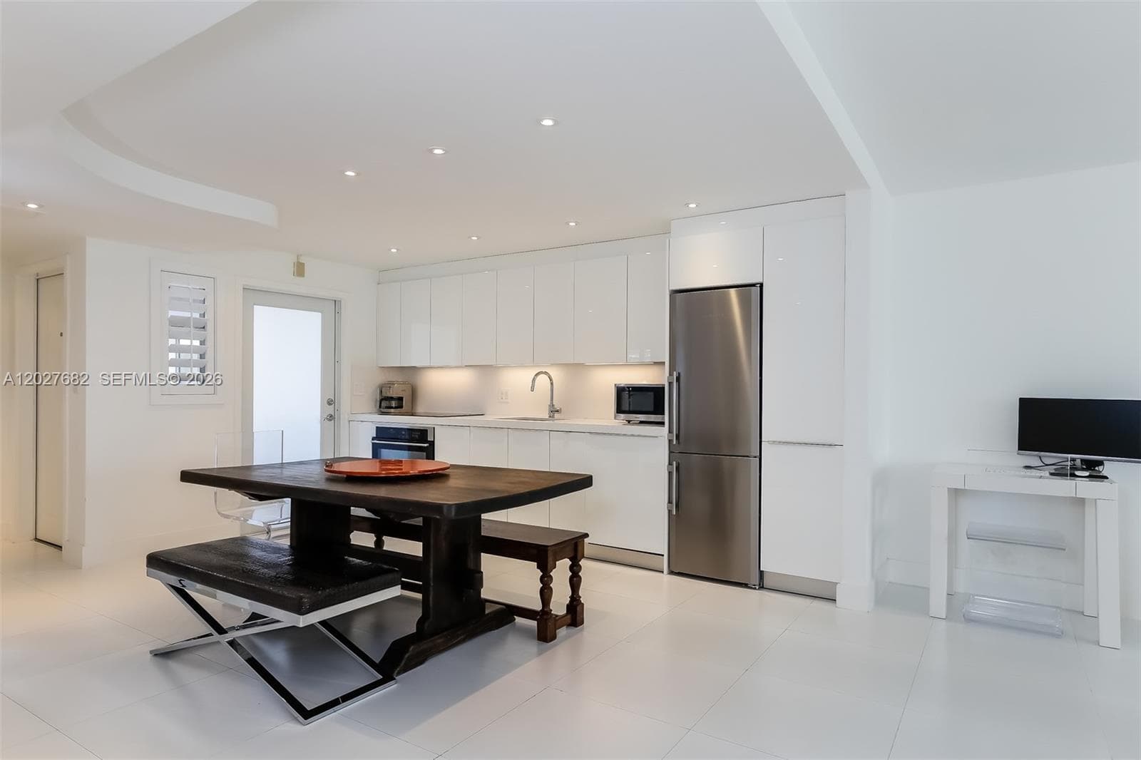 200 Galen Dr # 104, Key Biscayne FL 33149 — 3