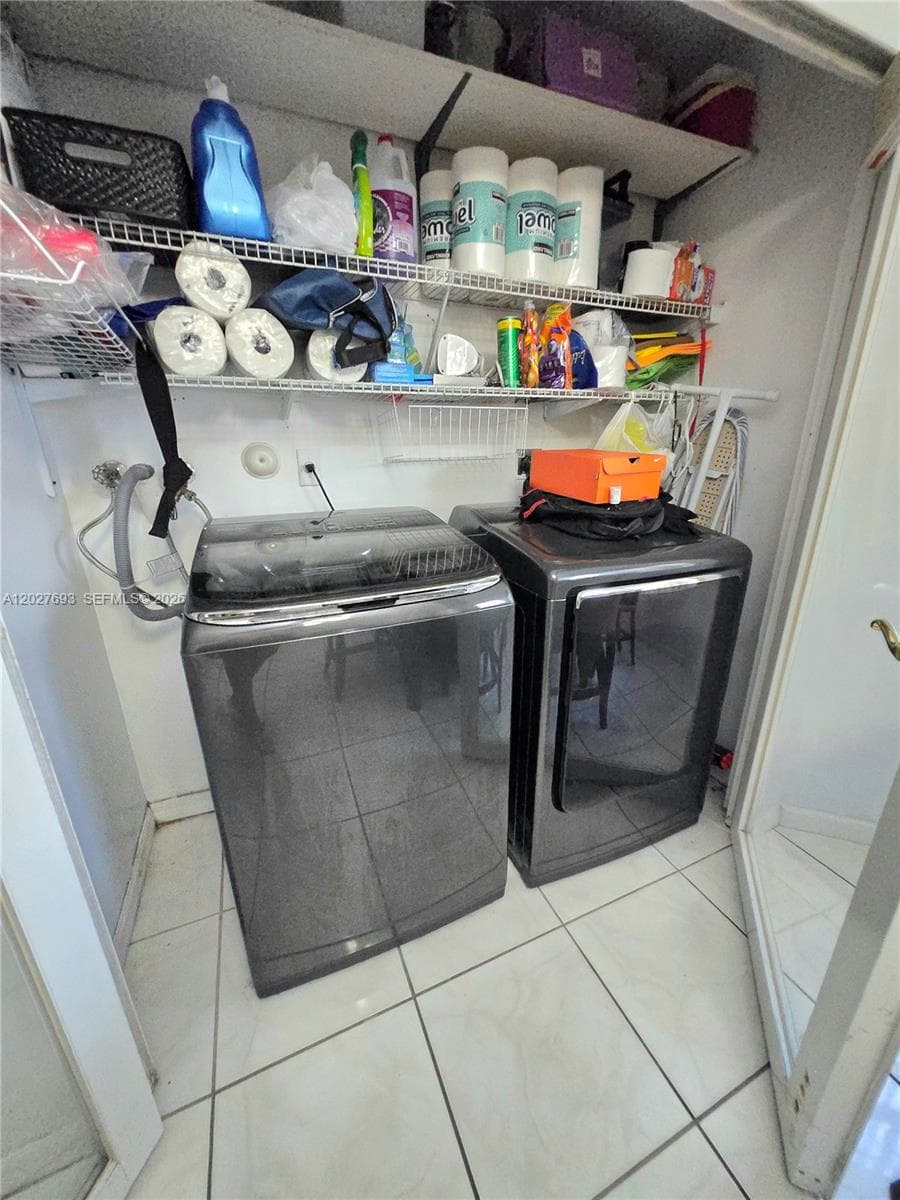 7255 NW 173rd Dr # 8, Hialeah FL 33015 — 22