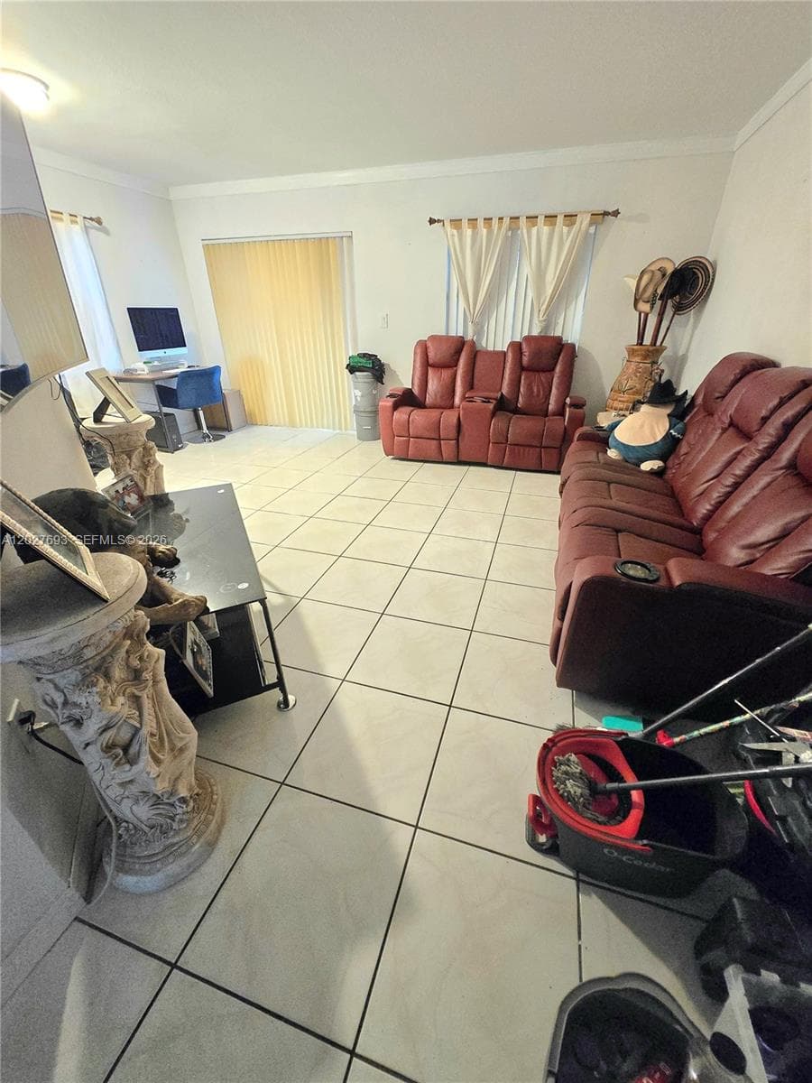 7255 NW 173rd Dr # 8, Hialeah FL 33015 — 7