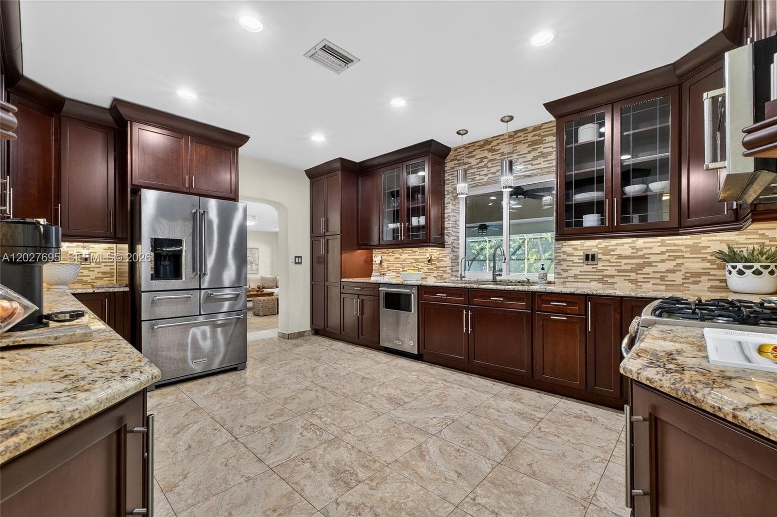 6125 SW 109th St, Pinecrest FL 33156 — 8