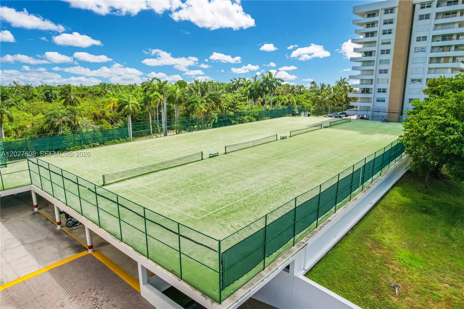 199 Ocean Lane Dr # 1210, Key Biscayne FL 33149 — 23