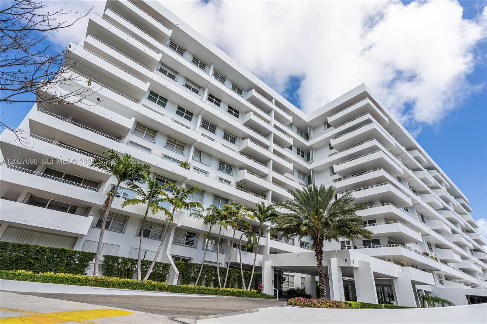 199 Ocean Lane Dr # 1210, Key Biscayne FL 33149 — 1