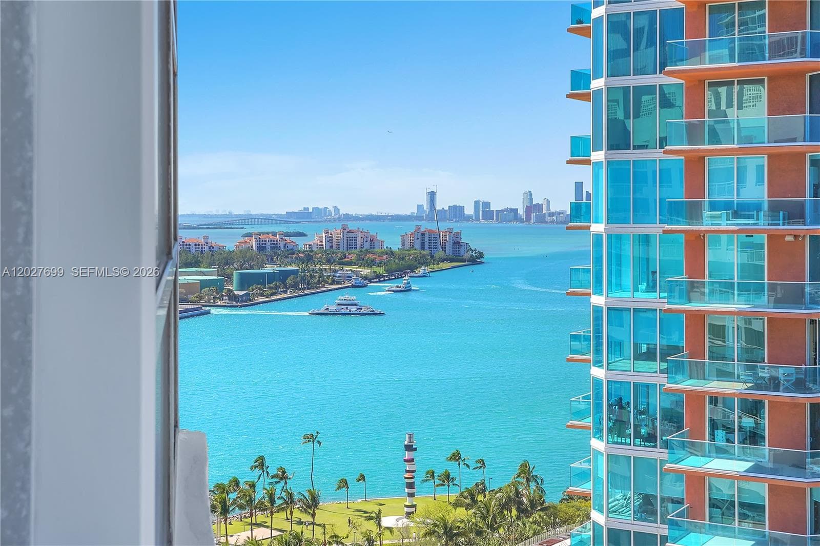 400 S Pointe Dr # 2310, Miami Beach FL 33139 — 10