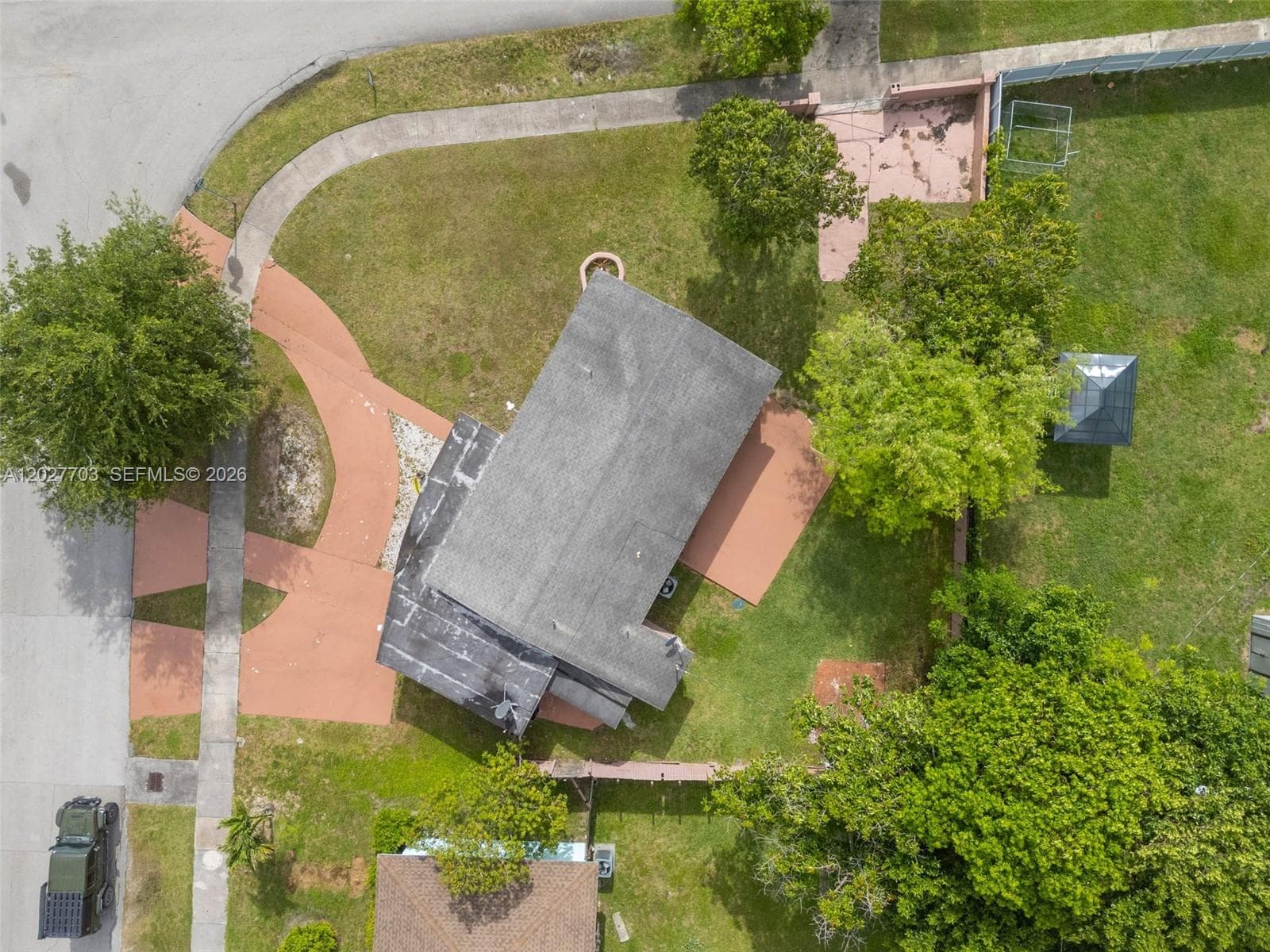 11500 SW 142nd St, Miami FL 33176 — 37