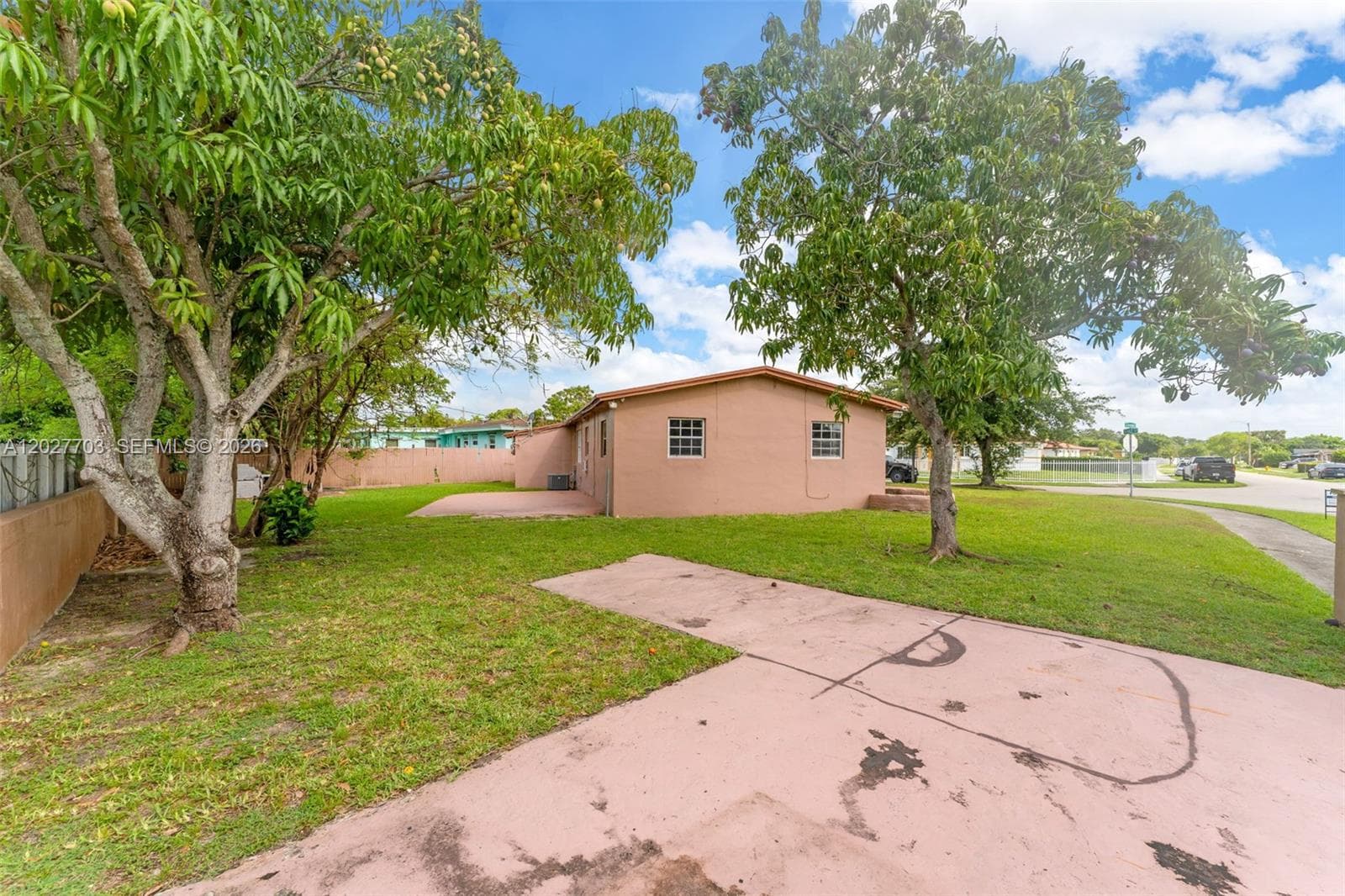 11500 SW 142nd St, Miami FL 33176 — 21