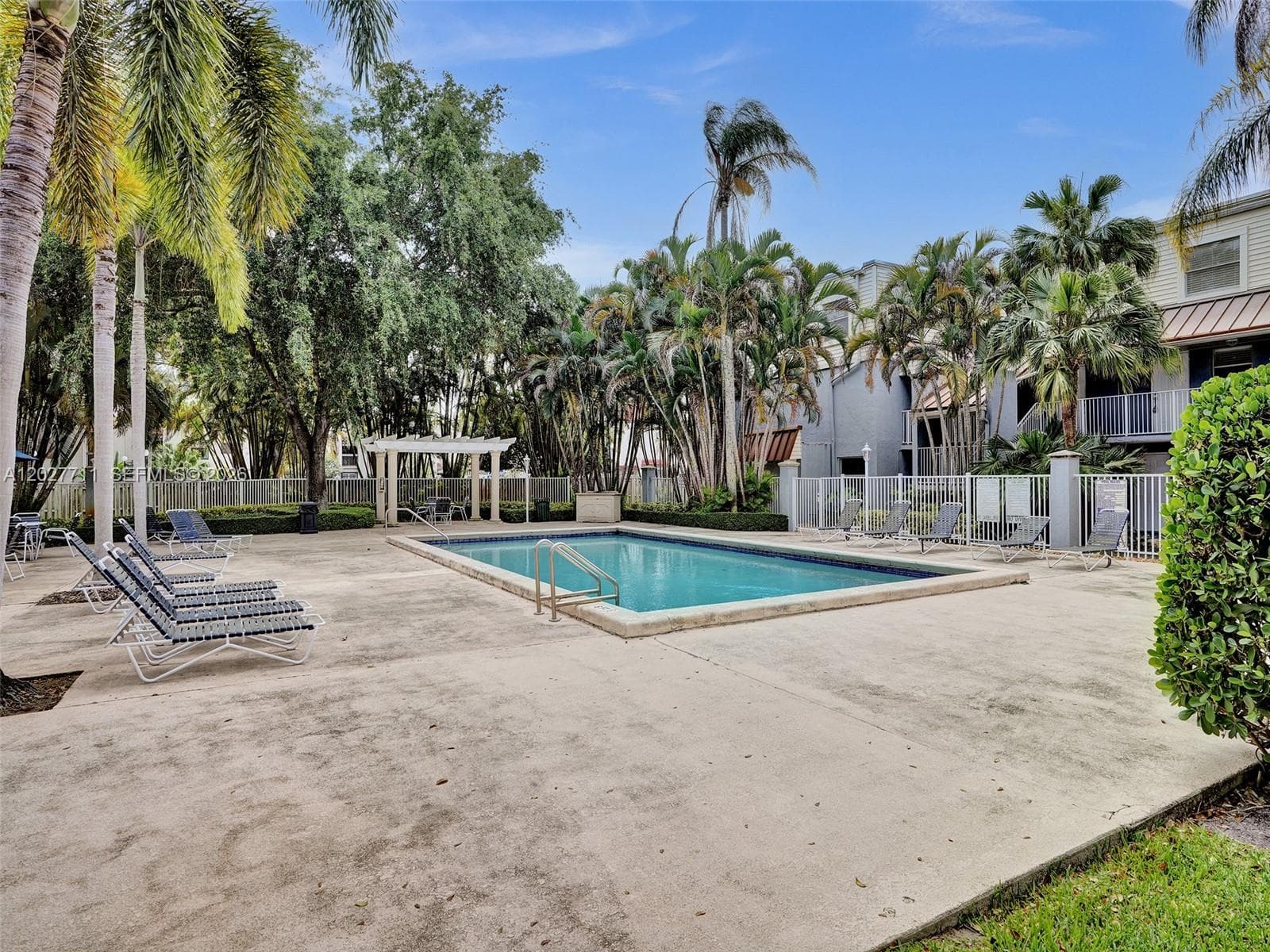 4600 SW 67th Ave # 255, Miami FL 33155 — 40