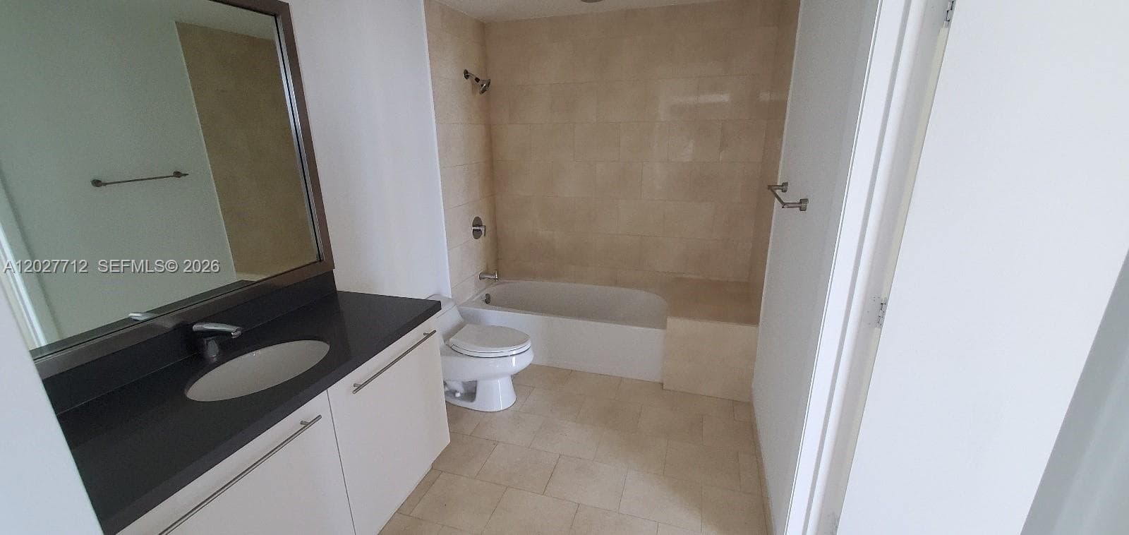 90 SW 3rd St # 2705, Miami FL 33130 — 10