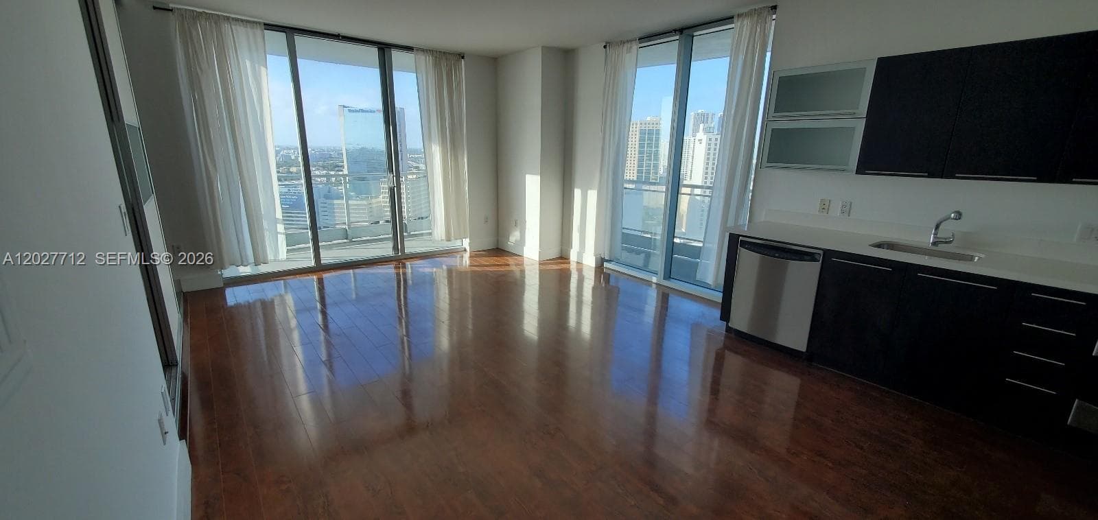90 SW 3rd St # 2705, Miami FL 33130 — 4
