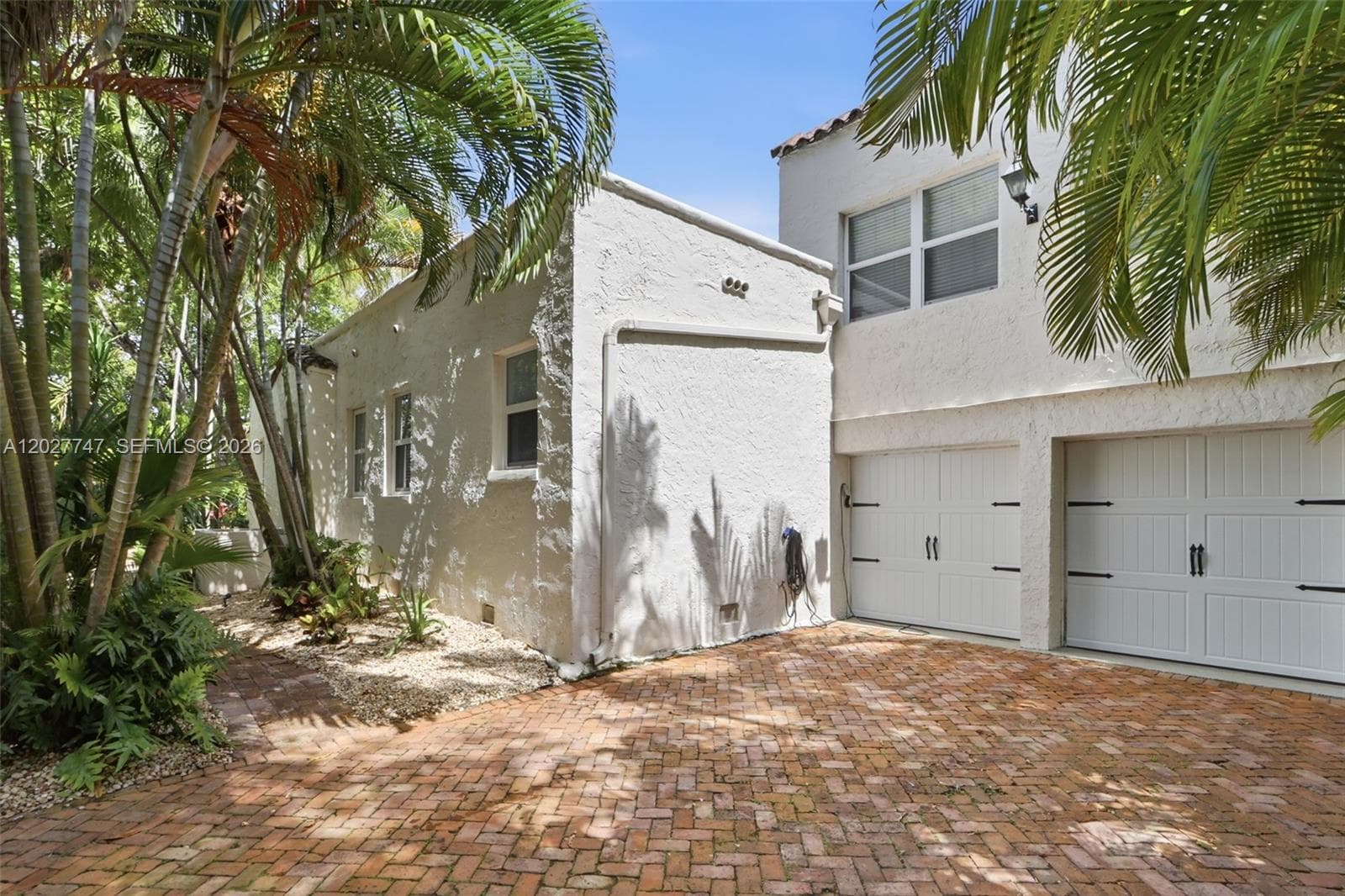 1215 Madrid St, Coral Gables FL 33134 — 35