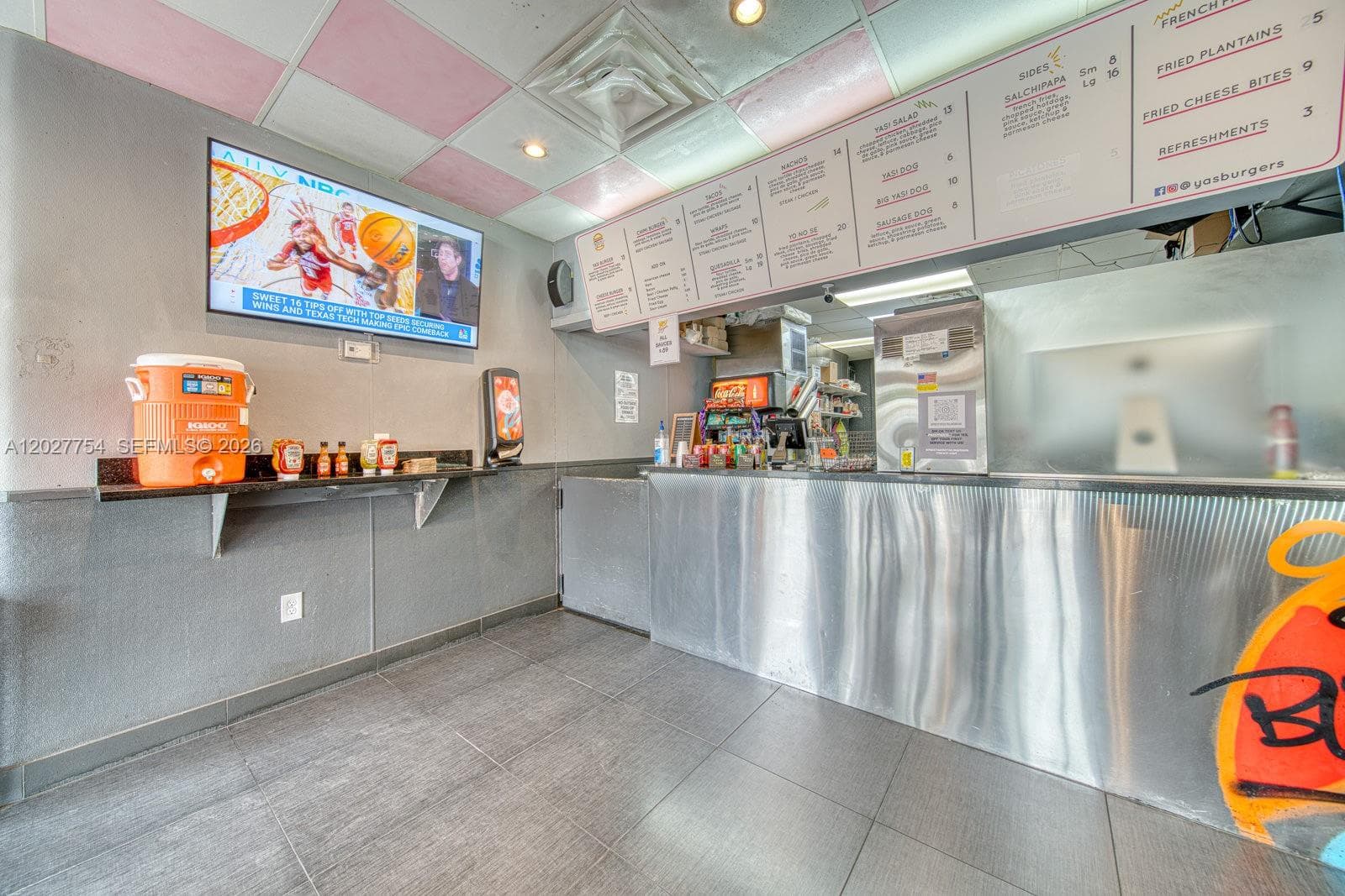 Burger Joint For Sale In Hialeah Gardens, Hialeah FL 33018 — 1
