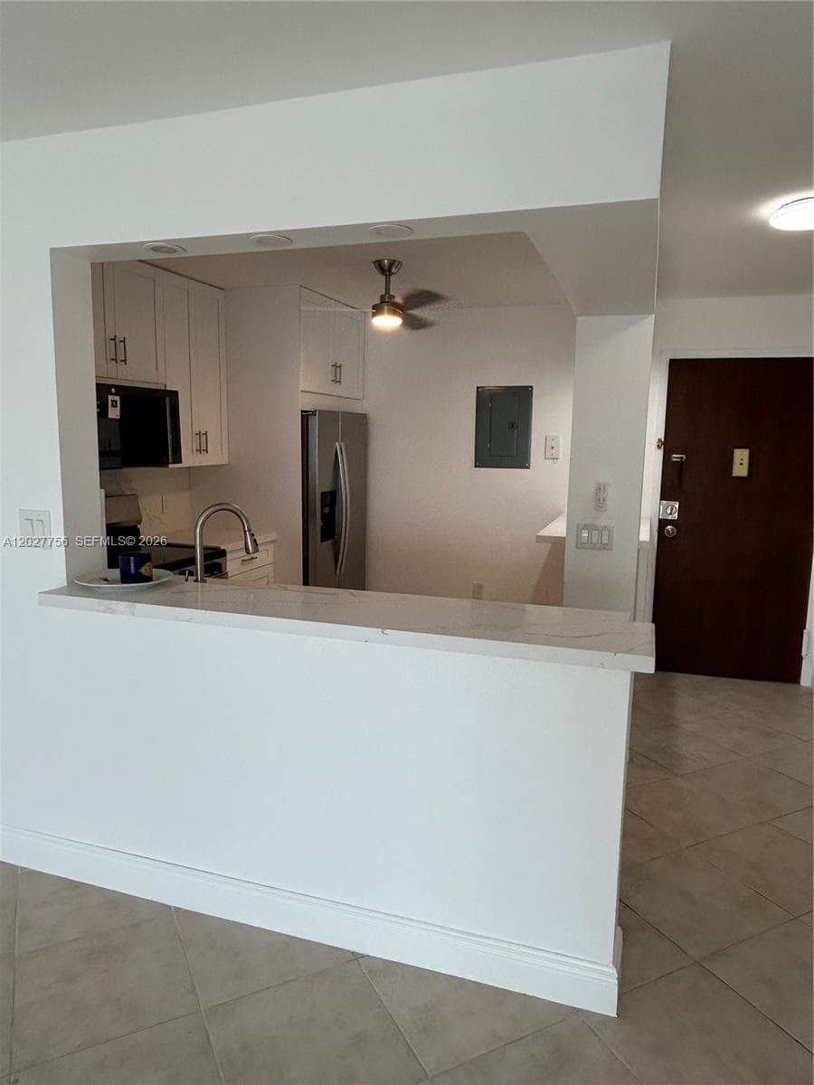 110 S Shore Dr # 4E, Miami Beach FL 33141 — 5