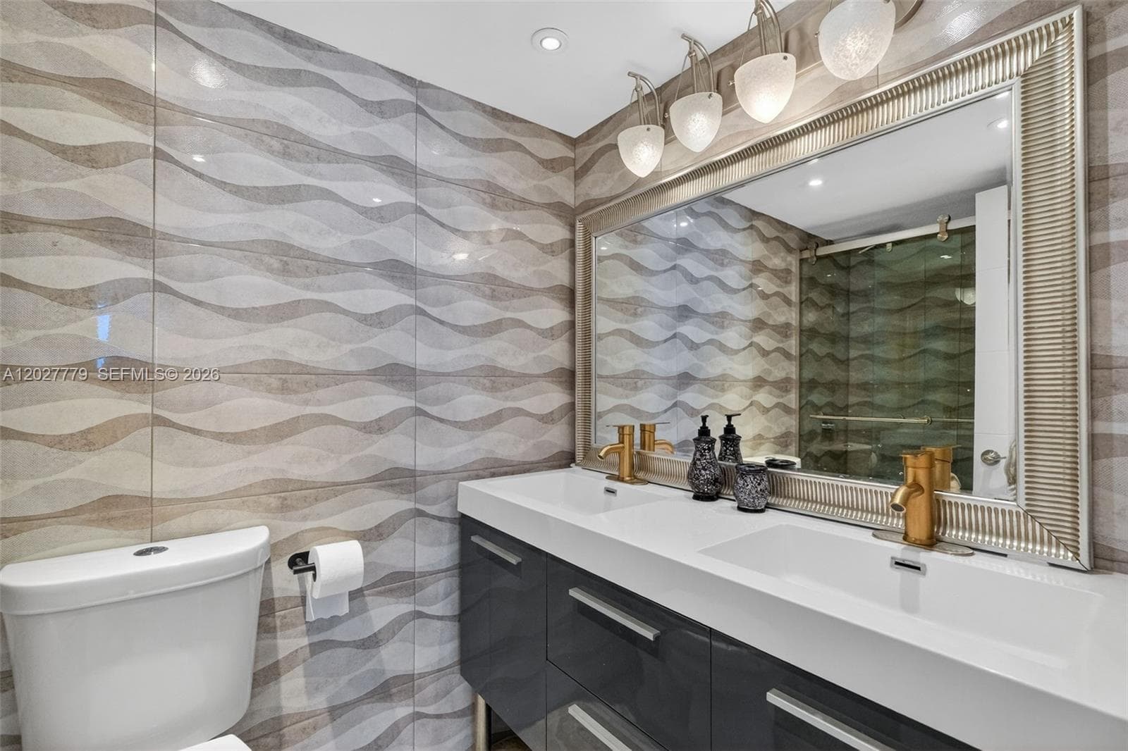 2655 Collins Ave # 1407, Miami Beach FL 33140 — 16