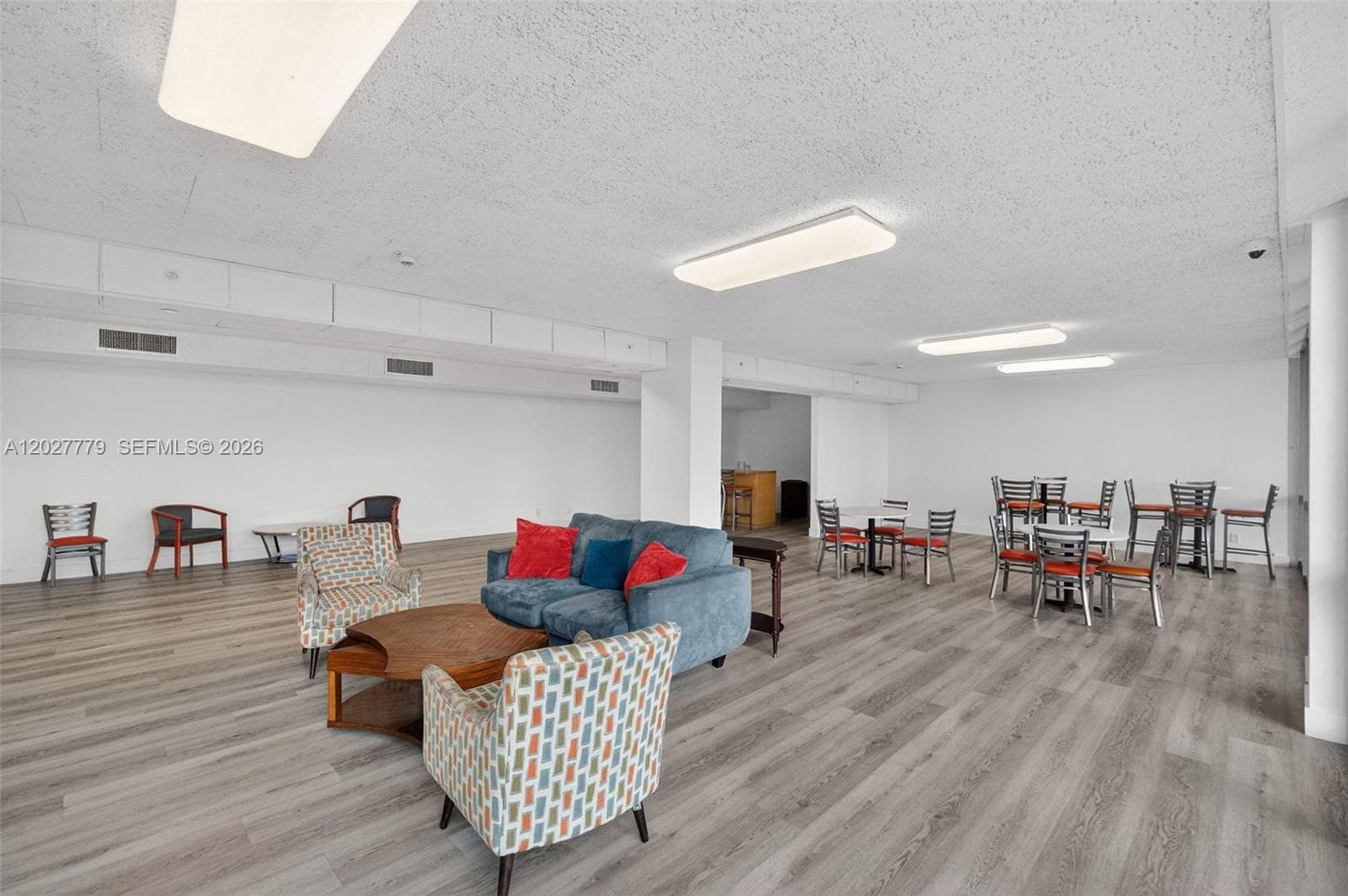 2655 Collins Ave # 1407, Miami Beach FL 33140 — 37