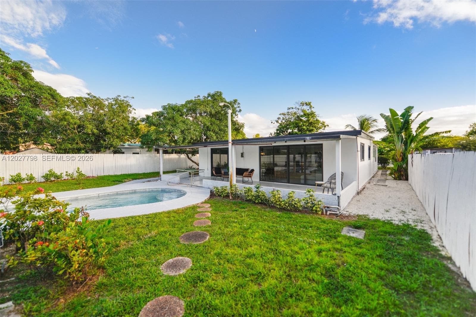 415 NW 133rd St # 415, North Miami FL 33168 — 3