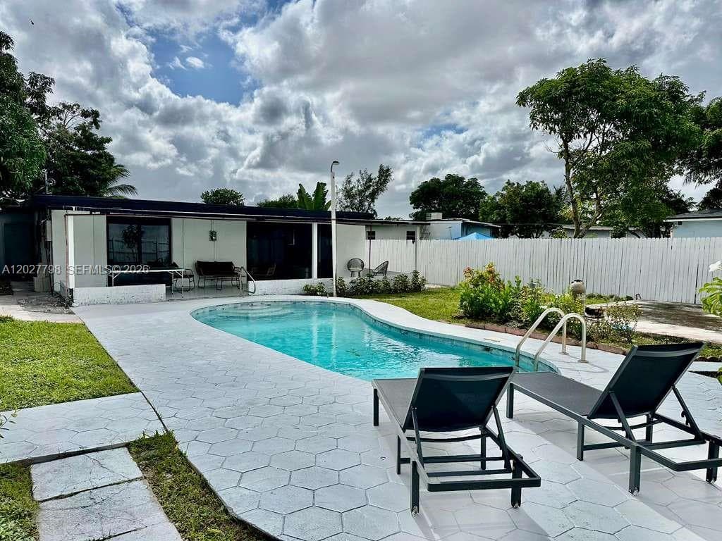 415 NW 133rd St # 415, North Miami FL 33168 — 44