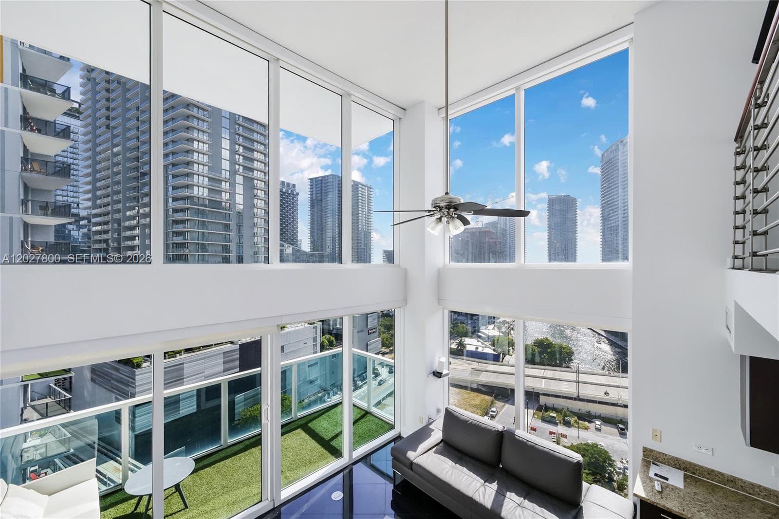 41 SE 5th St # 1116, Miami FL 33131 — 13
