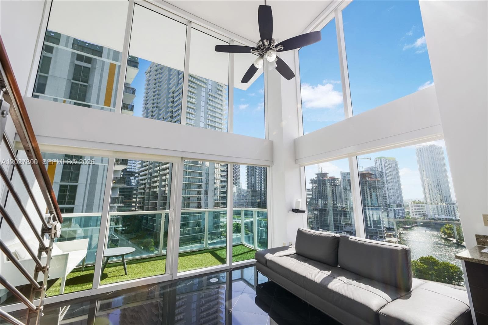 41 SE 5th St # 1116, Miami FL 33131 — 12