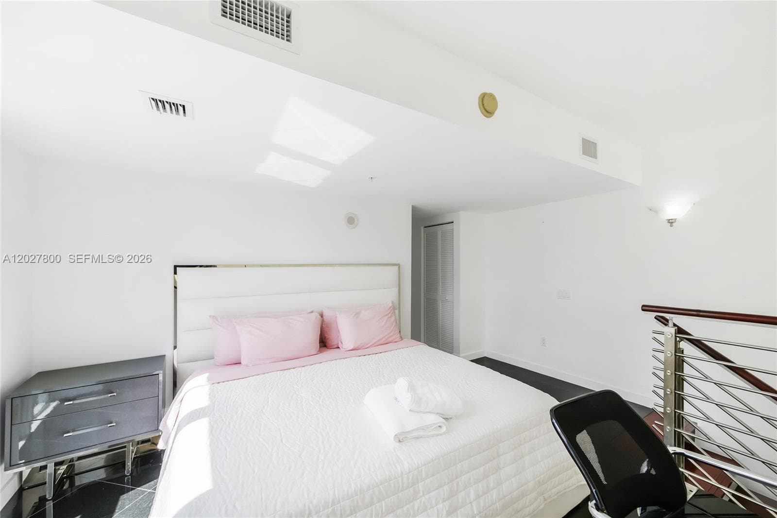 41 SE 5th St # 1116, Miami FL 33131 — 36