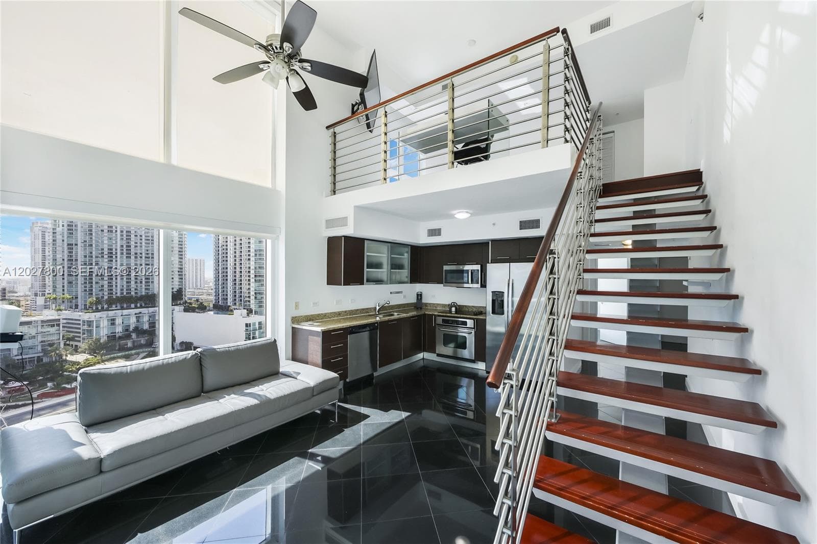 41 SE 5th St # 1116, Miami FL 33131 — 9